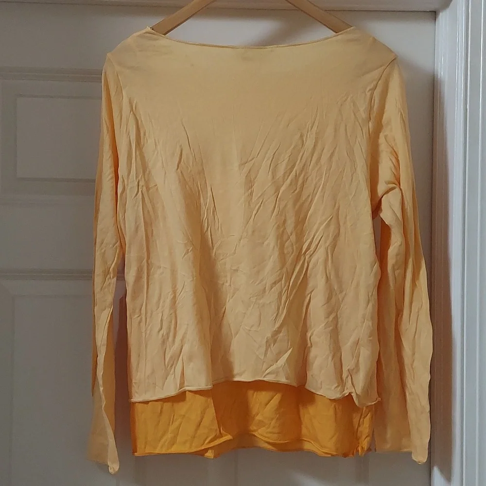 Banana Republic double orange women's long sleeve top. Size XL. - Picture 2 of 3